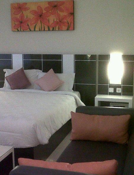 Hotel Orlen Yogyakarta Bilik gambar